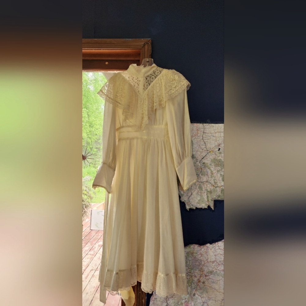 Vintage dress